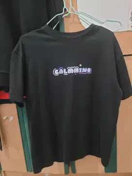 Kaos Hitam CALMMIND