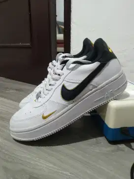 sepatu Nike air force