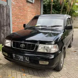 Kijang LGX Diesel , 2001 Hitam