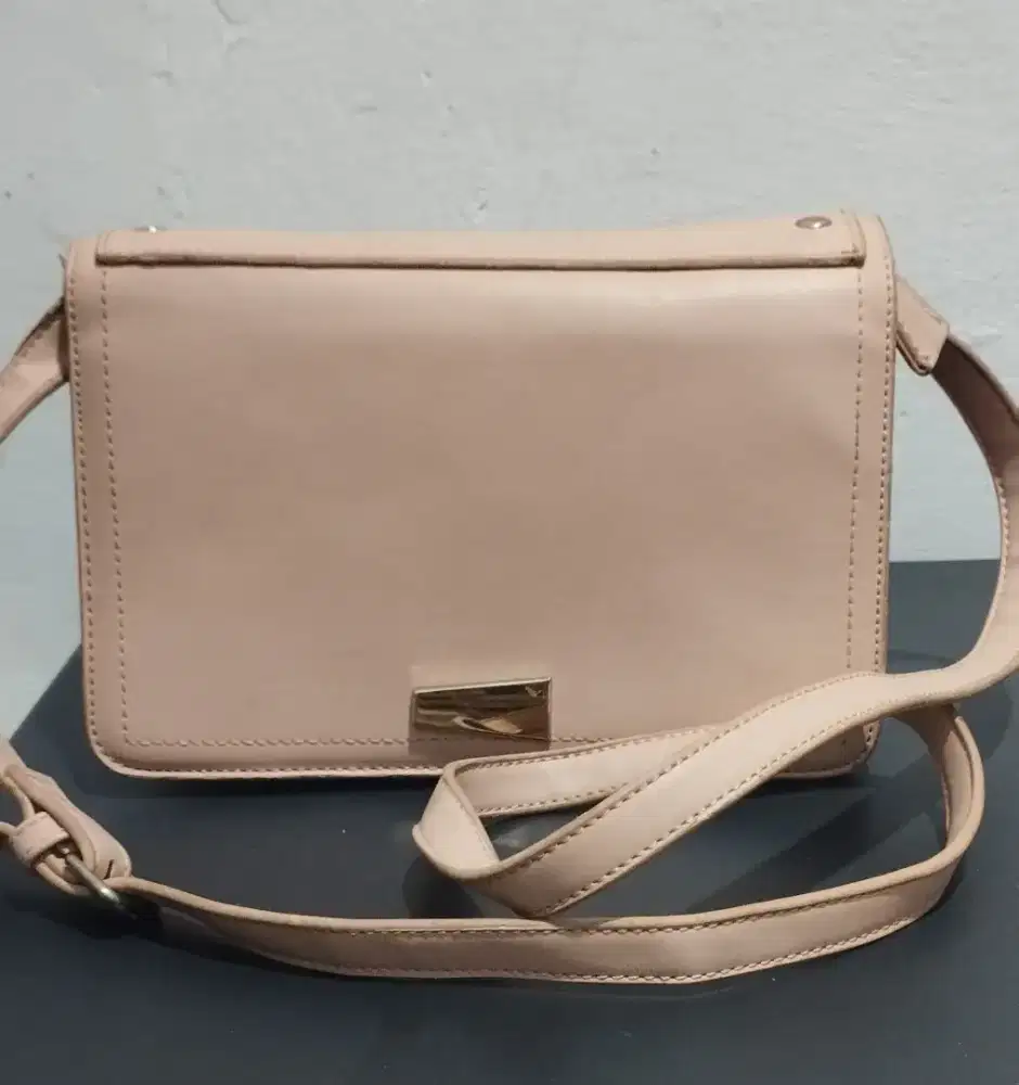 Tas slempang miniso