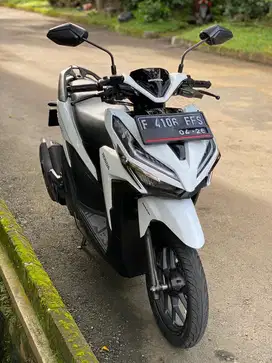 Honda Vario 125 CBS ISS Thn 2021 Putih Mulus