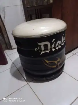 Tempat duduk langka