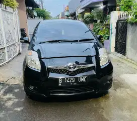 Toyota Yaris E Matic 2011