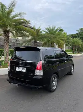 Toyota Kijang Innova 2006 Bensin