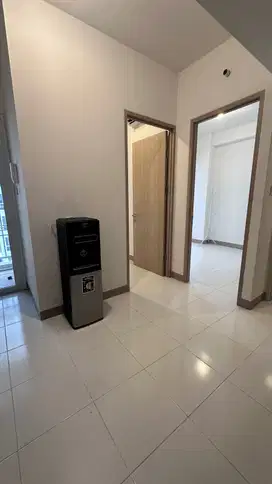 FOR RENT/DI SEWAKAN 2 BR APARTEMEN TOKYO RIVERSIDE SEMIFURNISHED