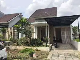 TERMURAH DISEWAKAN RUMAH KINGSTOWN CITRALAND UTAMA LOKASI STRATEGIS