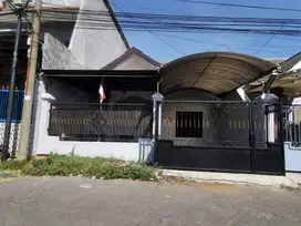 Dijual rumah siap huni Lebak Indah lebar 8, semi furnish