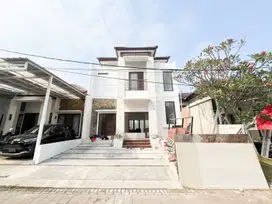 Rumah Cantik SHM 10 Menit ke RSUD Depok Timur LT 120 Siap Huni J-18866