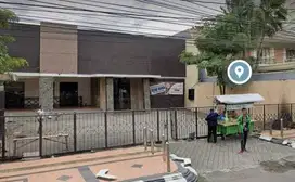 Disewakan Restoran di Jalan Gajah Mada Kembangsari