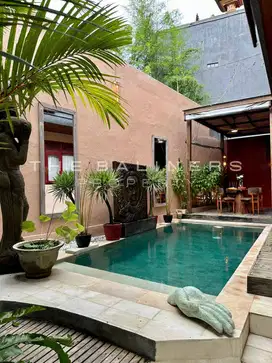 CHARMING UBUD VILLA WITH LEASEHOLD OWNERSHIP