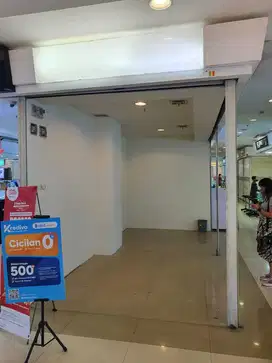 Sewa kios toko strategis LG Tangcity Mall Optik jam tangan emas