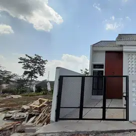 RUMAH MINIMALIS STRATEGIS DEKAT UNDIP TEMBALANG