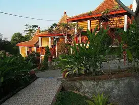 DIJUAL VILLA PLUS KOLAM RENANG UNGARAN  KAB. SEMARANG