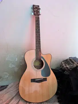 Gitar Yamaha FS 100 C (Akustik)