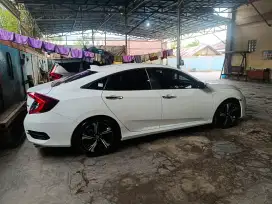 Dijual Honda Civic Turbo