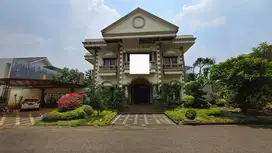 Dijual rumah mewah cluster depan di rivertown grand Wisata Bekasi