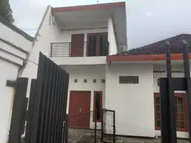 Rumah Kantor Mess Disewakan MaguwoharJ Depok Sleman Jogja.SUPER MURAH