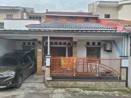 Rumah Dijual di Cianjur, Cantik depan Musholla