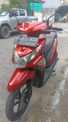 Honda beat esp tahun 2016.