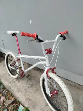 Bmx gt pro putih mutiara old school uk 20