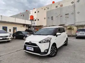 Pajak Panjang - Toyota Sienta 1.5 V Bensin-AT 2017