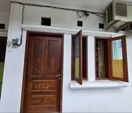 Kost dgn pintu akses pribadi, k.mandi dalam+heater di anggrek loka BSD