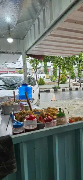 Lowongan kerja jaga stand