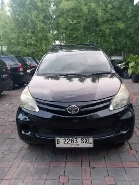 Toyota Avanza 1.3E AT Bensin 2013