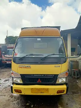 Mitsubishi canter FE 71 BOX 4ban thn 2015