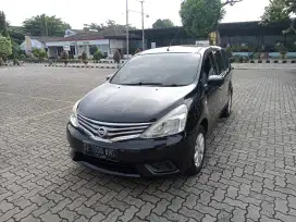 Nissan grand Livina manual istimewa