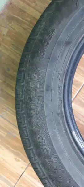 Ban Dunlop 185/70 R14