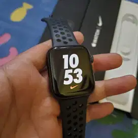 Apple Watch Series 6 44mm Nike Edition