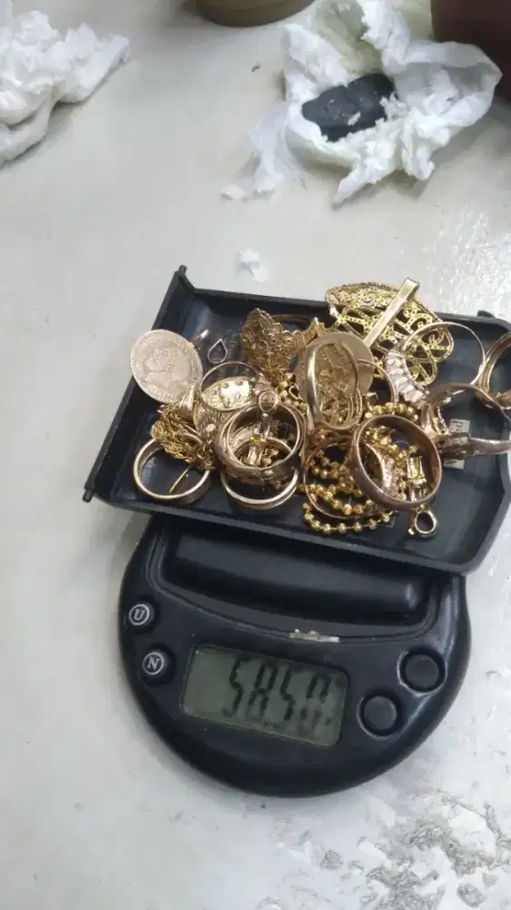 Terima jual emas dari toko lain dengan harga tinggi