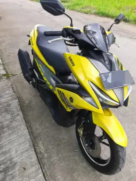 Aerox 2018 kuning