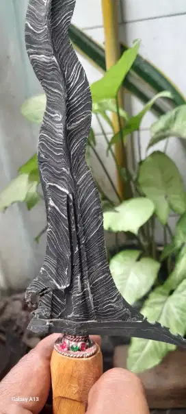 Keris sengkelat