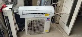 Ac gree inverter 1pk freon ful ori rasa baru