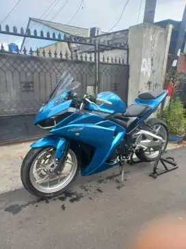 Yamaha R25 Th 2015 Ganteng istimewa mulus jos