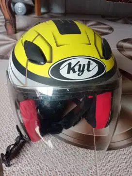 Helm KYT size L