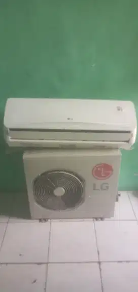 ac LG 1/2 pk low watt