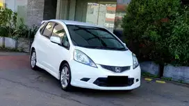 [Bonus Subwoofer] Honda Jazz RS AT Putih 2011 2012