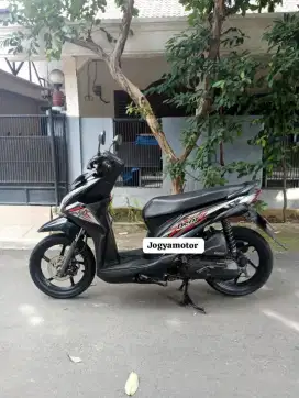 dijual cepat motor honda beat fi th 2015