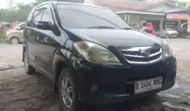 Dijual mobil xenia xi 2010 automatic