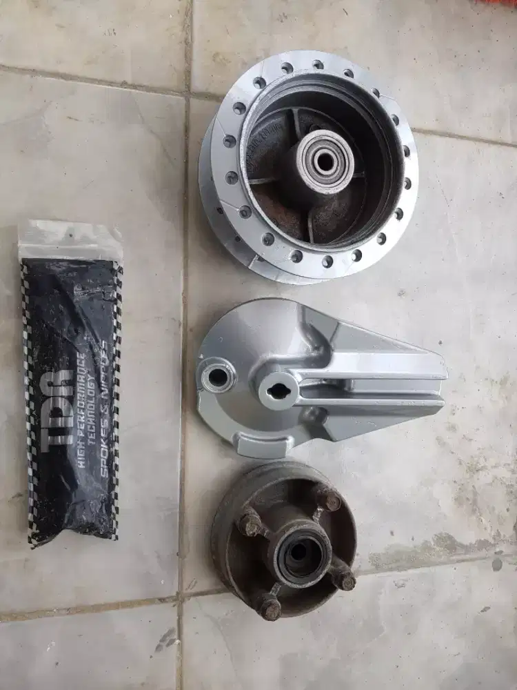 Tromol kharisma 1 set