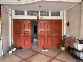 Rumah Pusat Kota dijual