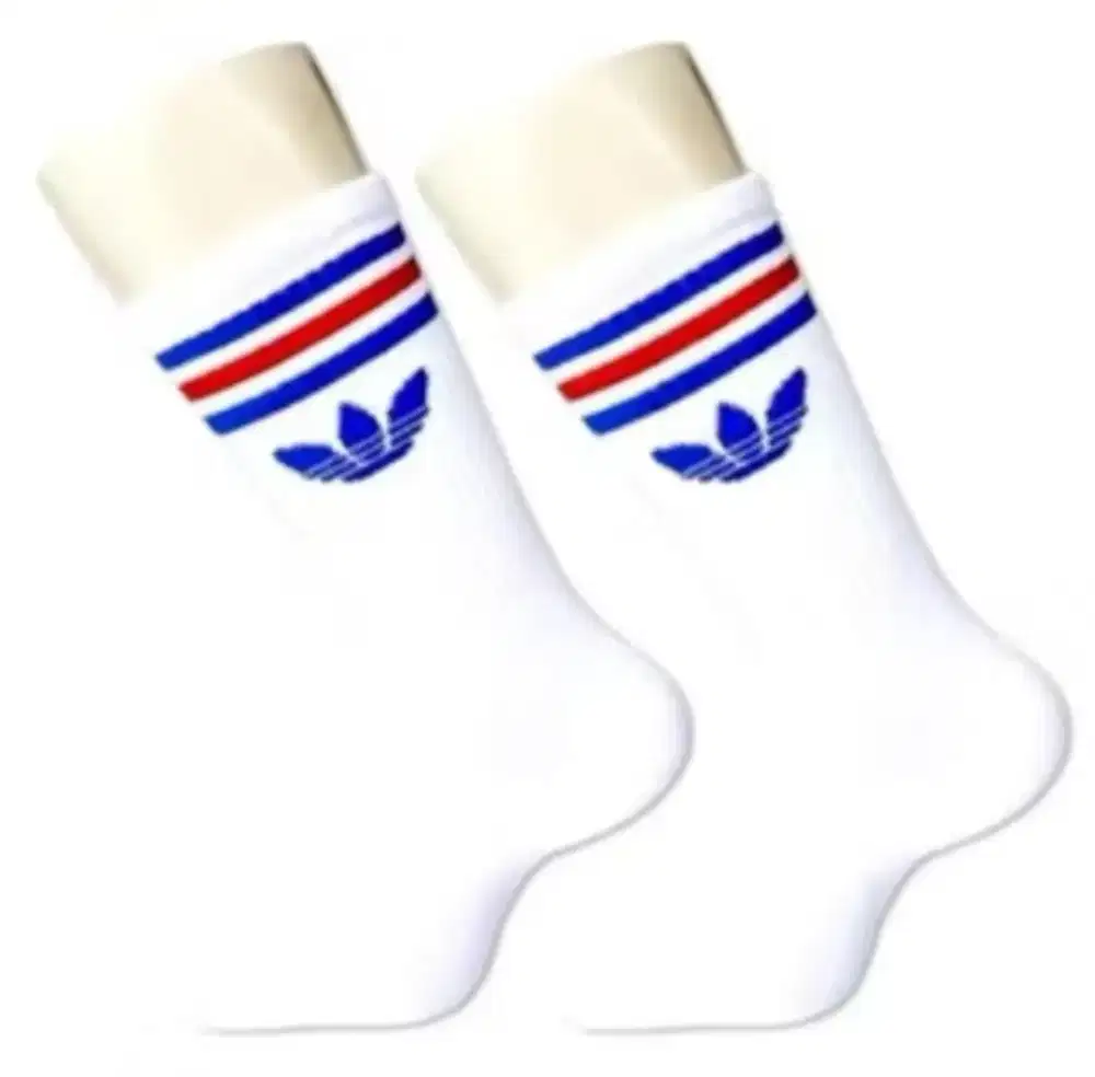 Kaos kaki pendek