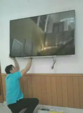 jasa PASANG BRACKET buat TV LED LCD utk gantungan tv led lcd di tembok