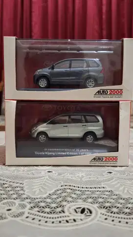 Dijual sepaket RIMS Diecast Toyota Kijang Innova old & Toyota Avanza G