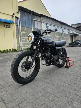 Kawasaki W175 Black Style 2022