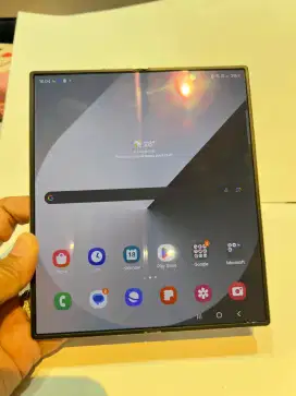 Samsung Z Fold 6