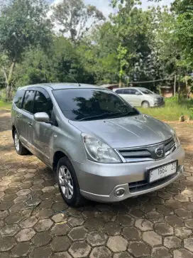 Kondisi Istimewa!! Grand livina XV manual 2012